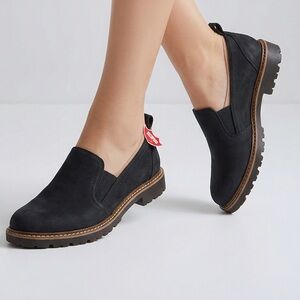 NWT Blondo Phoebe waterproof black leather slip on shoes sz 9